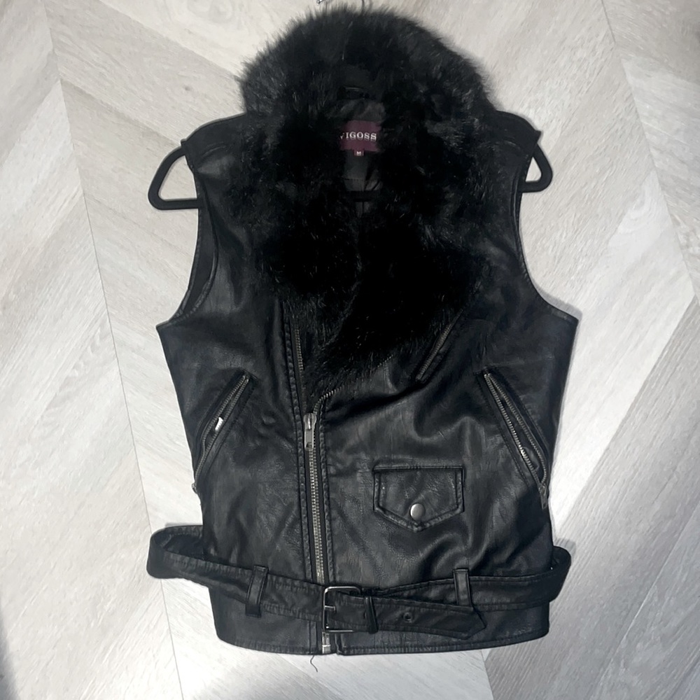 Faux leather vest, size M